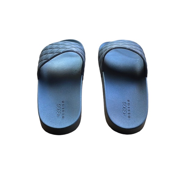 ASOS Flare Quilted Black Sliders - Picture 5 of 5